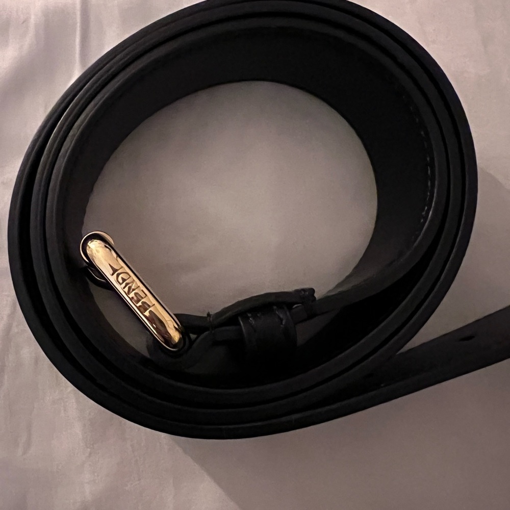 FENDI Black Cruise F 1974 embossed envelope belt bag - Picture 4 of 9